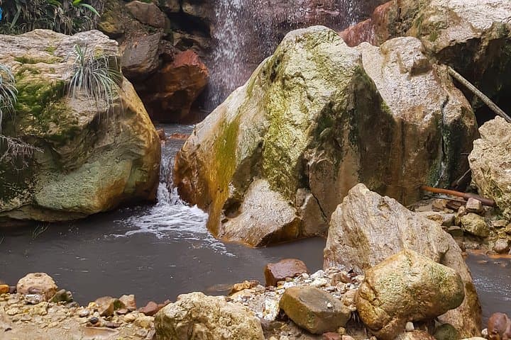 Rainforest Waterfall Adventure Near Soufrière — Hike to Sapphire Falls & Mineral Pools photo 3