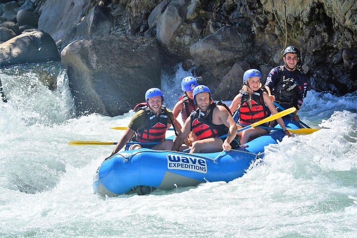 Sarapiqui River Whitewater Rafting from La Fortuna — Class III–IV Adventure photo 3