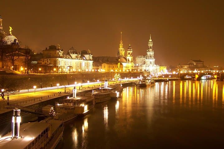 Dresden Christmas Market & Bastei Day Trip from Prague — Striezelmarkt and Saxon Switzerland photo 5
