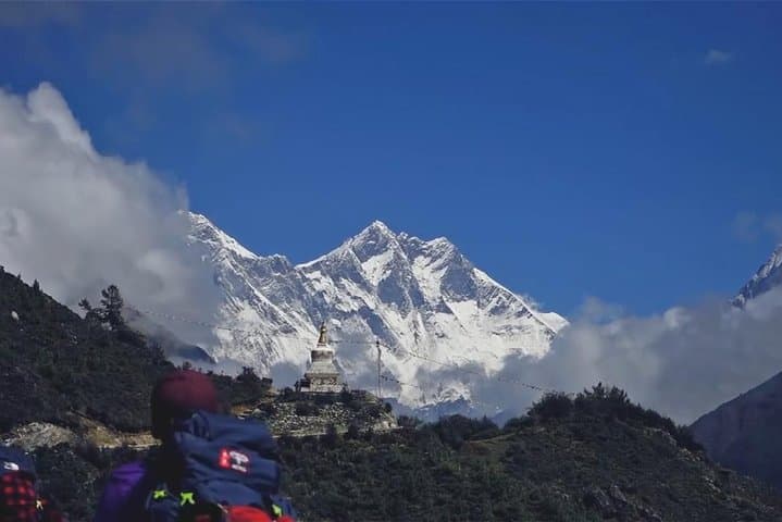Everest Base Camp Trek: 14-Day Khumbu Trekking Guide photo 2