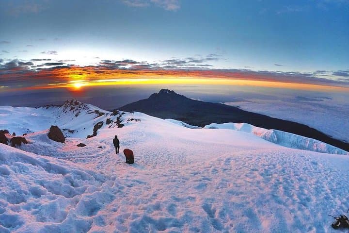 Conquer Kilimanjaro: 7-Day Umbwe Route Climb to Uhuru Peak