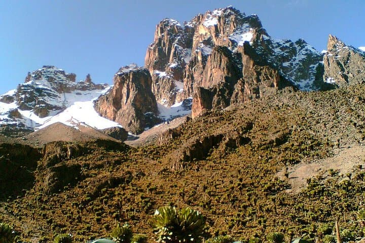 5-Day Mount Kenya Trek: Sirimon to Naro Moru via Point Lenana Sunrise photo 3