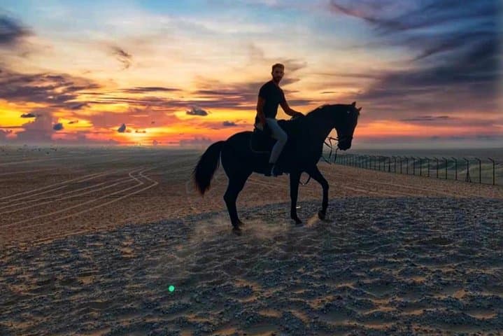 Sunrise & Sunset Desert Horse Riding in Dubai — 1-Hour Arabian Horse Experience photo 2