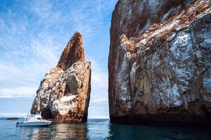 9-Day Galapagos Islands Tour: Santa Cruz, Isabela & San Cristobal photo 3
