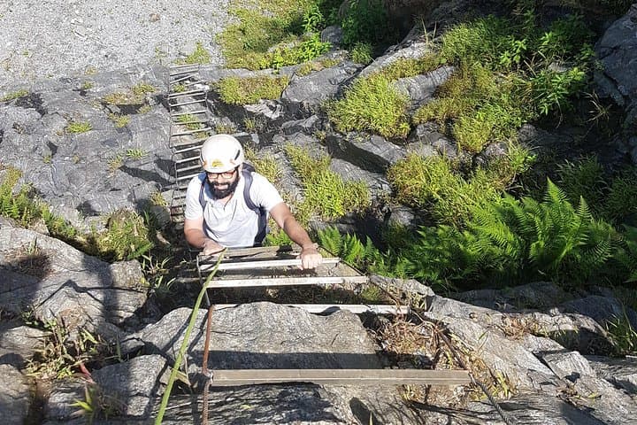 Climb & Fly Madikeri: 100‑ft Rock Climb and 600‑ft Zipline Over Coorg Hills photo 4