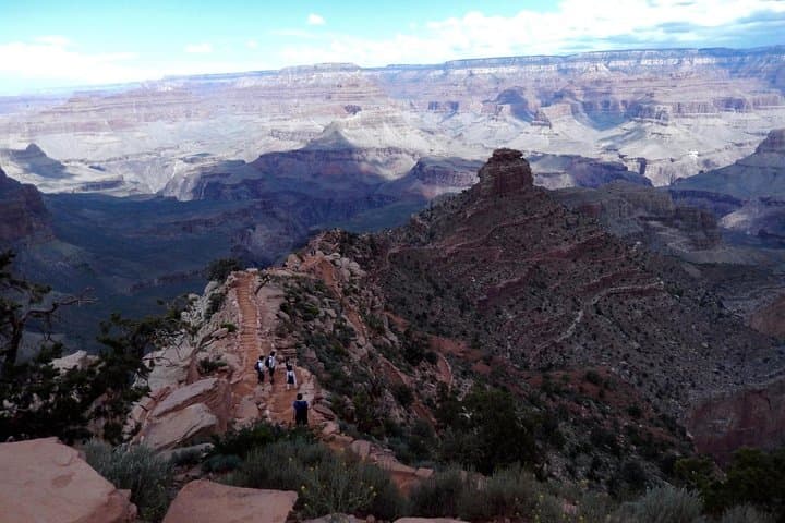 Private Grand Canyon Full-Day Hike: South Rim Guided Routes and Practical Tips photo 2