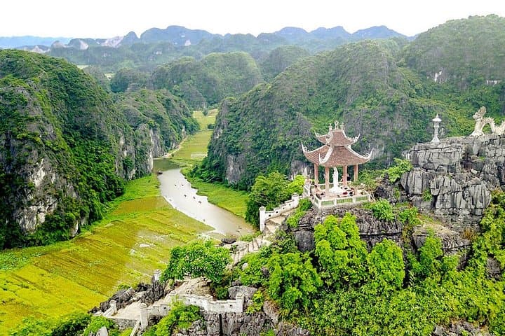 5-Day Hanoi & Ha Long Bay Cruise: City Sights and Overnight Junk Experience photo 2