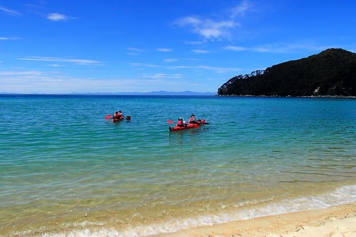 Sea Kayak Marahau: Day Trip Through the Astrolabe Roadstead photo 4