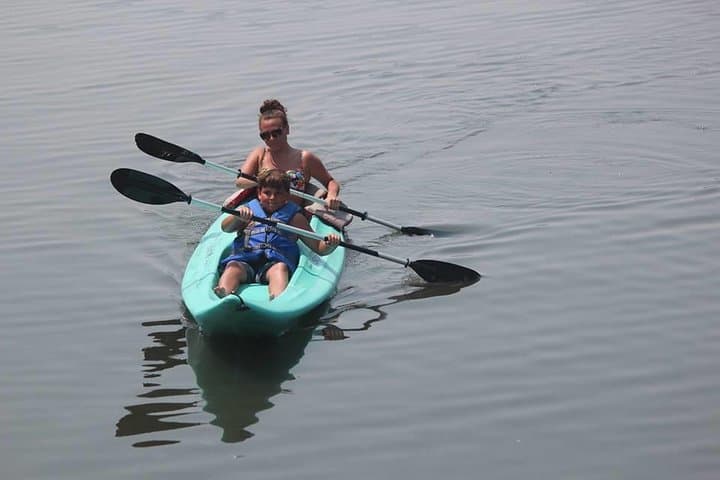 Paddle Cape Island Creek: Double Kayak Hourly Rental in Cape May