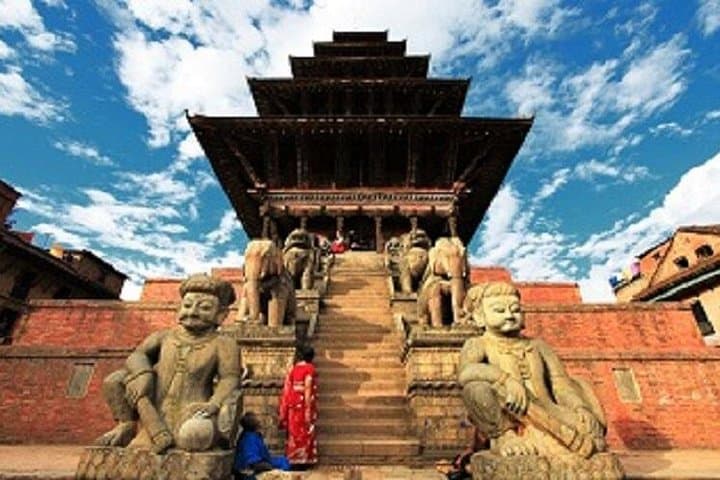 All Nepal Tour: 10-Day Cultural & Nature Circuit from Kathmandu to Chitwan photo 2