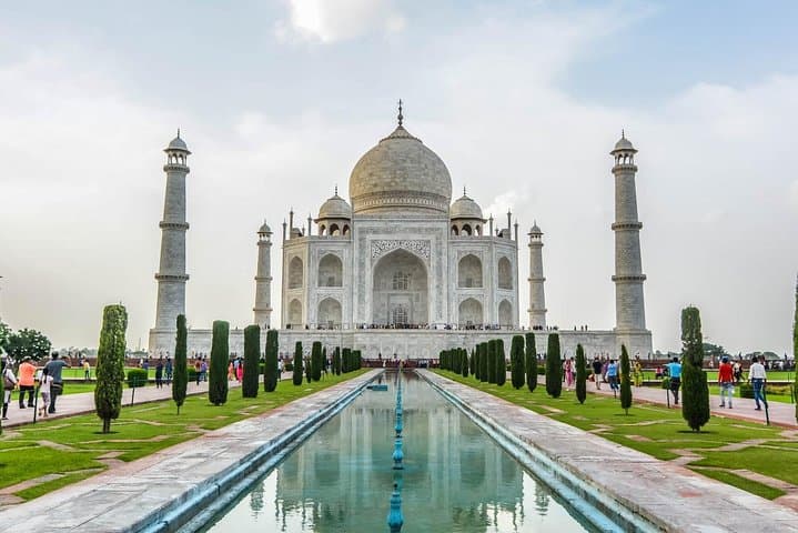 Luxury 4-Day Golden Triangle: Delhi, Agra & Jaipur Guided Tour photo 2