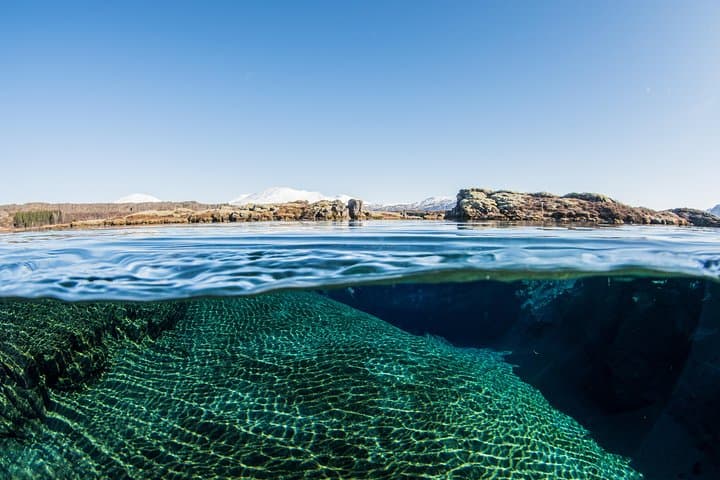 Silfra Snorkeling: Swim Between Continents in Thingvellir National Park photo 6