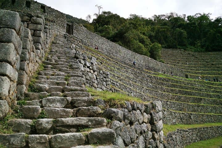 2-Day Short Inca Trail to Machu Picchu — Private Hike & Guided Citadel Visit photo 6
