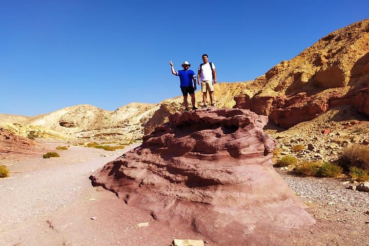 Red Canyon Jeep Tour in Eilat: Slot-Canyon Hike and Four-Countries View photo 2