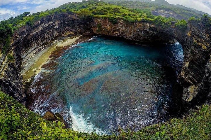 Full-Day Nusa Penida Tour: Kelingking, Broken Beach & Crystal Bay Snorkel photo 4