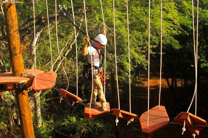 Coral Crater Zipline & 60-Foot Adventure Tower Combo, Kapolei Oahu photo 6