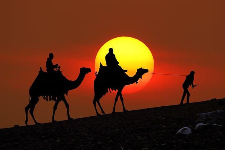 Sunset Camel Ride in Agafay Desert from Marrakech: 1‑Hour Camel Trek & Mint Tea photo 3