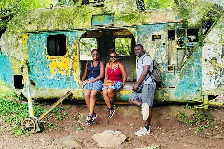 Ghana Eastern Explorer: Boti Falls, Aburi Gardens & Tetteh Quarshie Cocoa Farm Day Tour photo 3