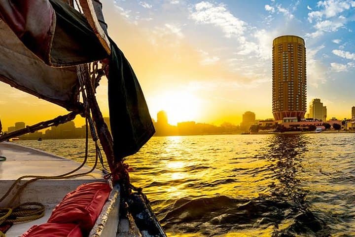 Cairo Night Tour: El Azhar Park, Nile Felucca & Khan el-Khalili Evening Walk with Dinner photo 4