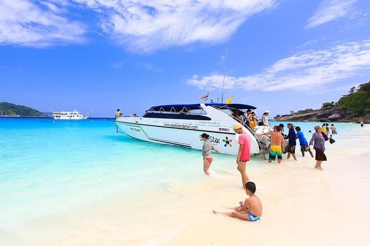 Day Trip to the Similan Islands: Snorkel Stonehenge, Sailing Rock & Honeymoon Bay