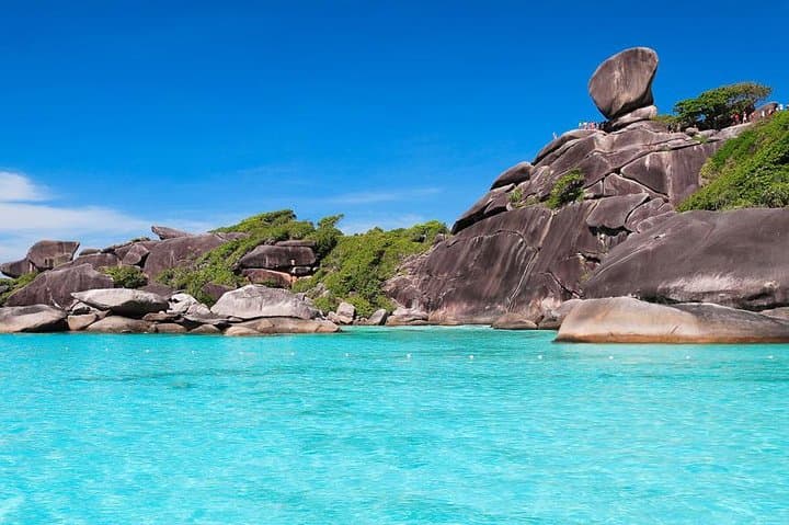 Speed Catamaran Snorkeling to the Similan Islands from Khao Lak