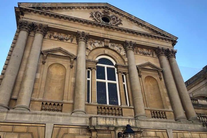 Private Transfer from London to Bath: Flexible Day Trip with Scenic Stops photo 6