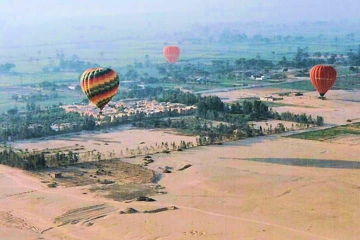 Sunrise Over Luxor: Hot Air Balloon Ride Above Ancient Temples photo 5