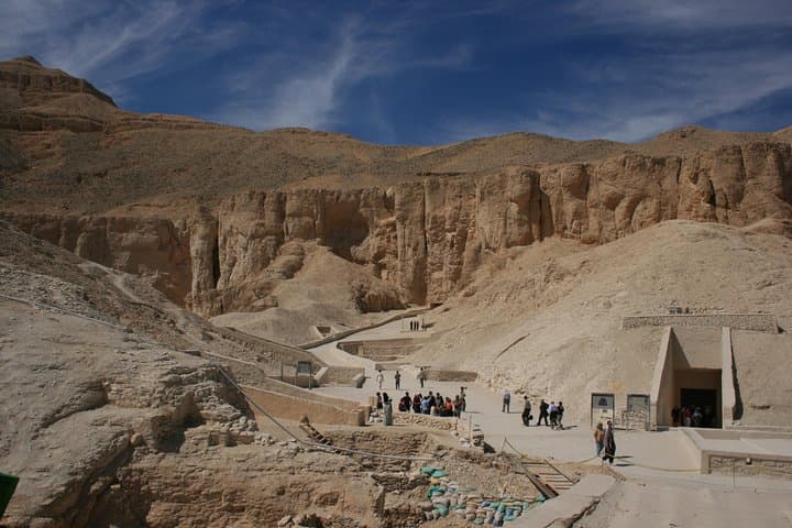 Sunrise Hot Air Balloon Over Luxor: Valley of the Kings & West Bank Private Tour photo 6