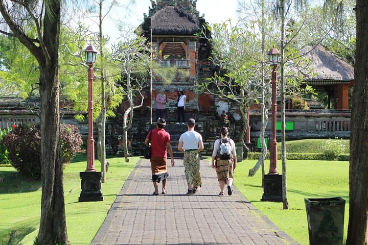 Private Full-Day Bali Tour — Customize Ubud, Kintamani & South Coast by Car