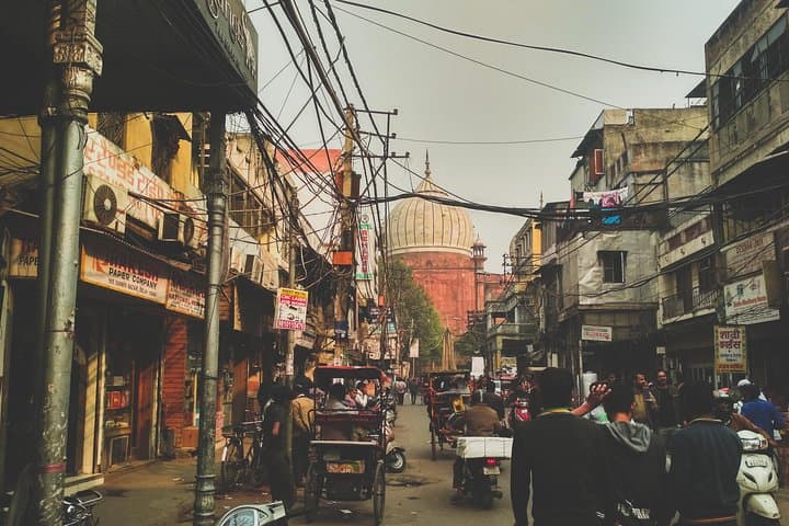 Old Delhi Haveli & Bazaar Walk: Spice Markets, Rickshaws and Rooftop Views photo 3