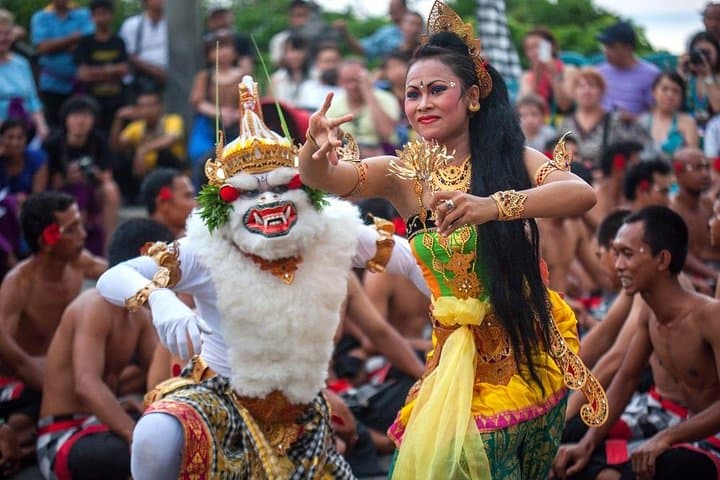 Sunset at Uluwatu: Half-Day Temple Tour and Kecak Fire Dance Experience photo 4