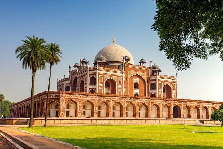 Early Morning Delhi Tour: India Gate, Gurudwara Bangla Sahib & Chandni Chowk photo 5