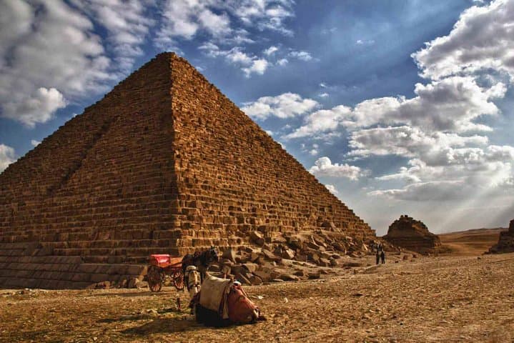 Private Full-Day Giza Pyramids & Egyptian Museum Tour with Camel Ride photo 4