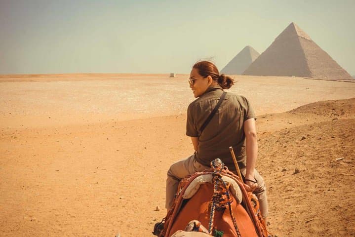 Private Giza Pyramids Tour with Professional Photo Session photo 3
