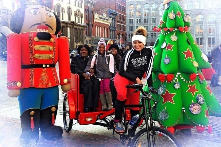Festival of Lights Night Tour — Washington DC Holiday Pedicab Experience photo 1