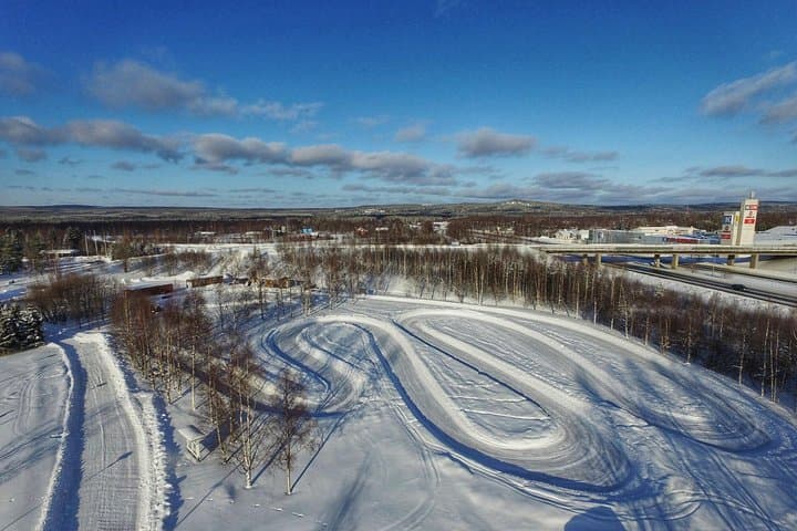 Arctic Ice Karting and Snowmobile Safari in Rovaniemi — Drive Frozen Tracks and Lakes photo 2