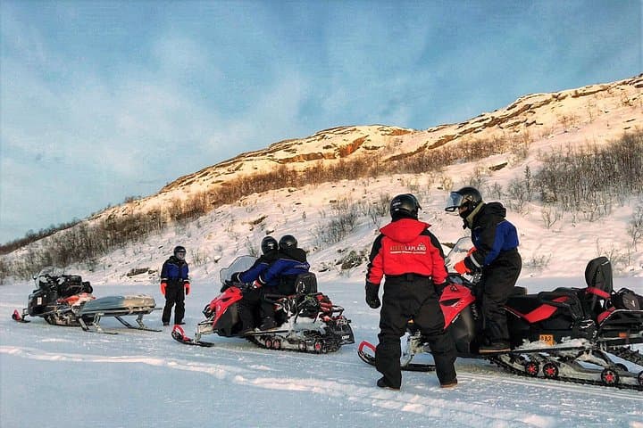 Rovaniemi Snowmobile Safari and Ice Fishing: Lapland Day Trip photo 4