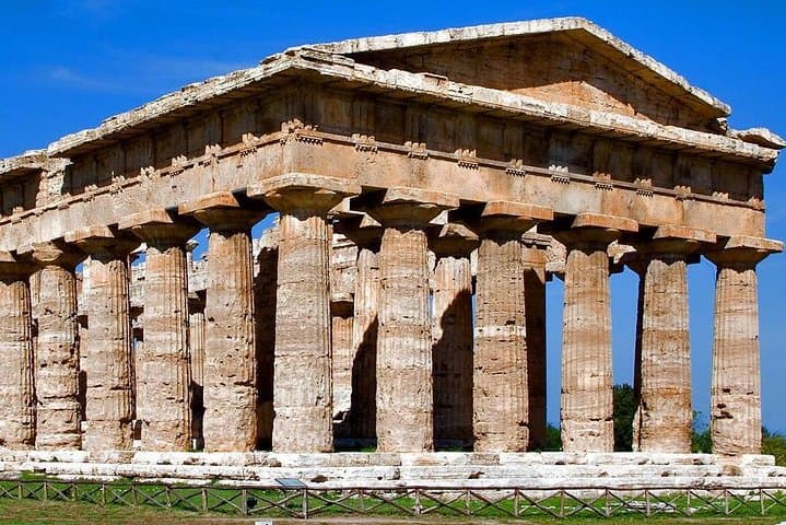 Paestum Temples, Bufala Mozzarella & Wine Tasting Day Trip from Sorrento