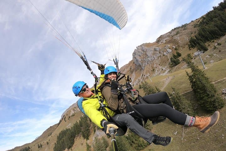 Paraglide Over Lucerne: Tandem Flights from Zurich to Engelberg photo 3