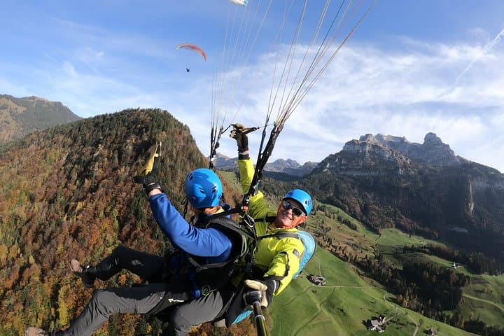 Paraglide Over Lucerne: Tandem Flights from Zurich to Engelberg photo 4