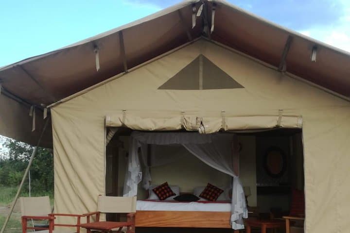 3-Day Maasai Mara Wildebeest Migration Safari — Big Five Game Drives & Tented Camp
