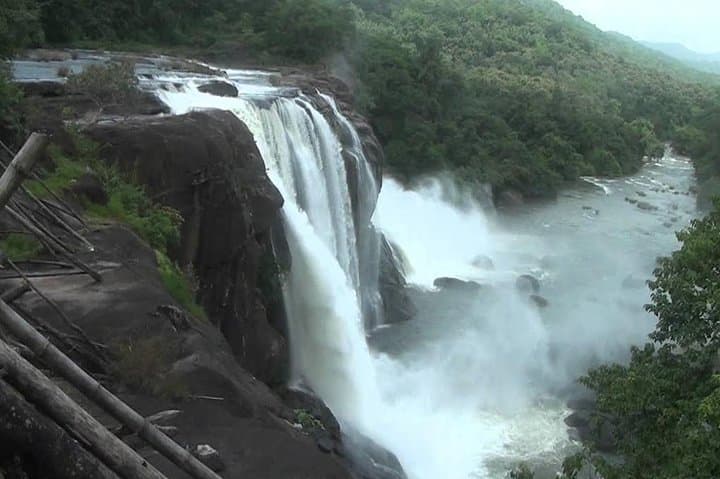 Athirappally to Vazhachal: Full-Day Waterfall Tour from Kochi photo 2