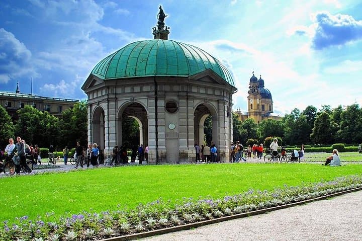 Private 4.5-Hour Munich City Tour: Drive Through History, Parks & Palaces photo 2