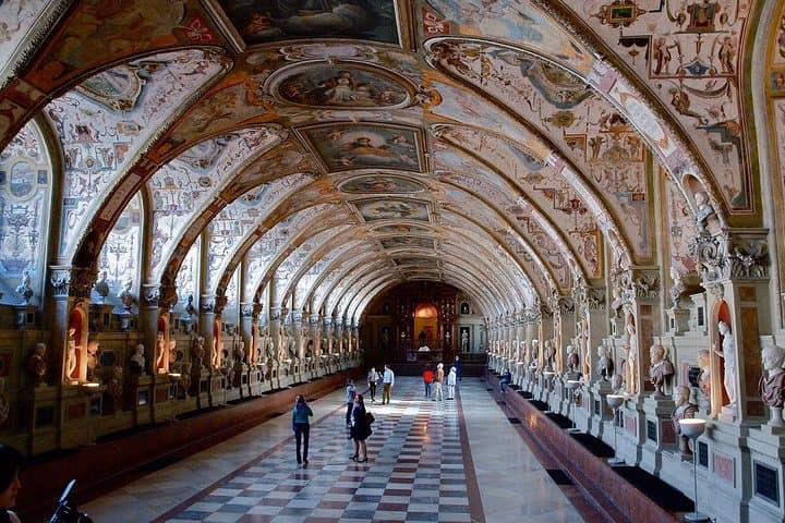 Private 4.5-Hour Munich City Tour: Drive Through History, Parks & Palaces photo 4