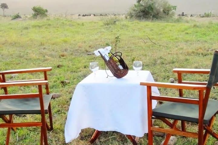 5-Day Big Five Safari from Nairobi: Maasai Mara, Lake Nakuru & Hell's Gate photo 3