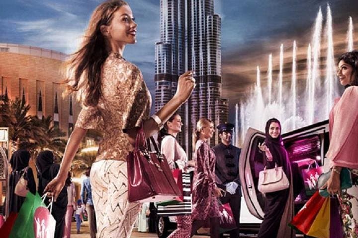 Dubai Souks and Malls Shopping Tour: Gold Souk, Spice Souk & Karama photo 6