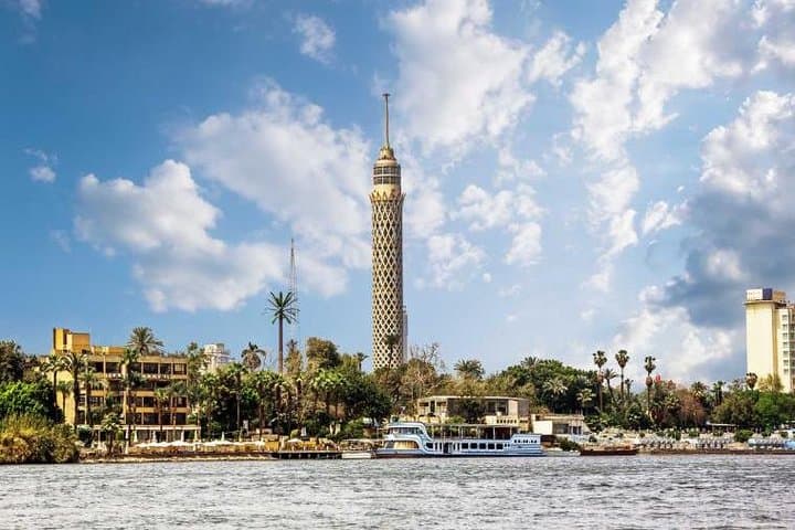 Cairo by Night: Horse-Drawn Carriages, Corniche Lights & Cairo Tower Views photo 2