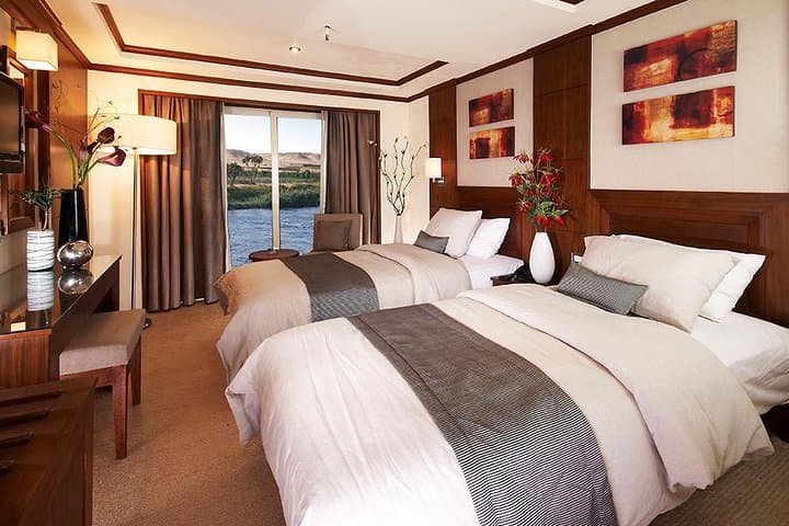 5-Day Nile Cruise Luxor to Aswan with Flights from Cairo — Temples & Tombs