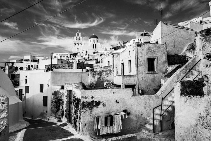 Hidden Santorini: Private 4-Hour Tour of Pyrgos, Fira & Secret Alleys photo 4