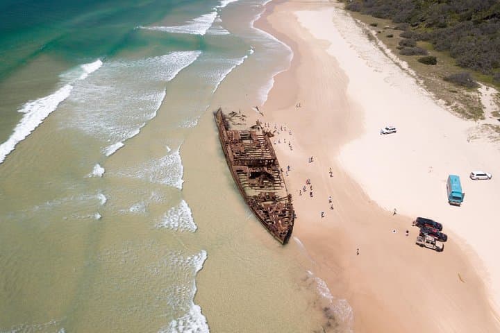 K'gari (Fraser Island) 2-Day Explorer — Lake Wabby, Hammerstone & Champagne Pools photo 1